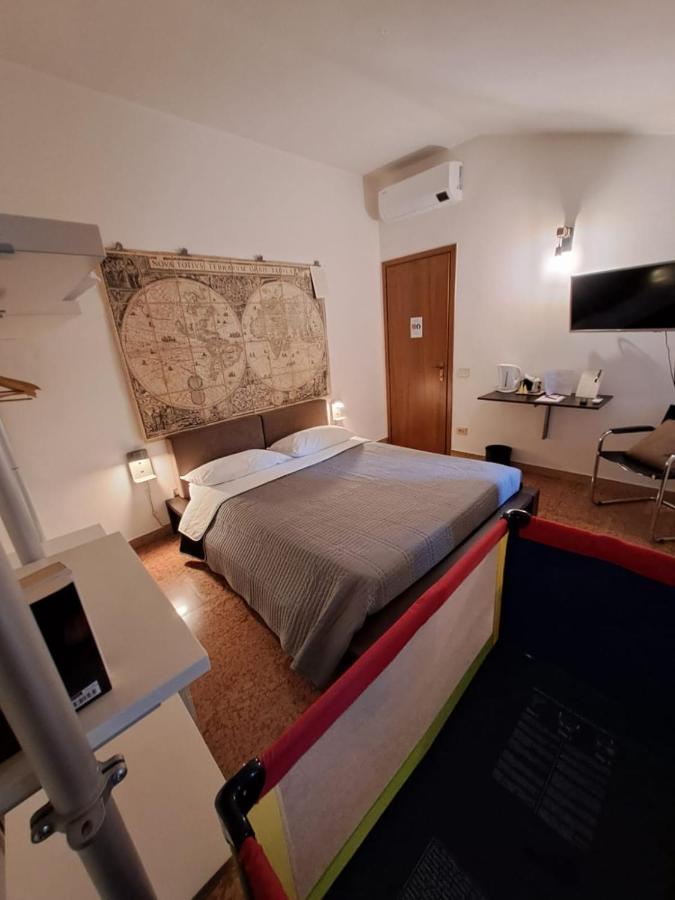 A Casa Di Tom Bed & Breakfast Sant'Ambrogio di Valpolicella Luaran gambar