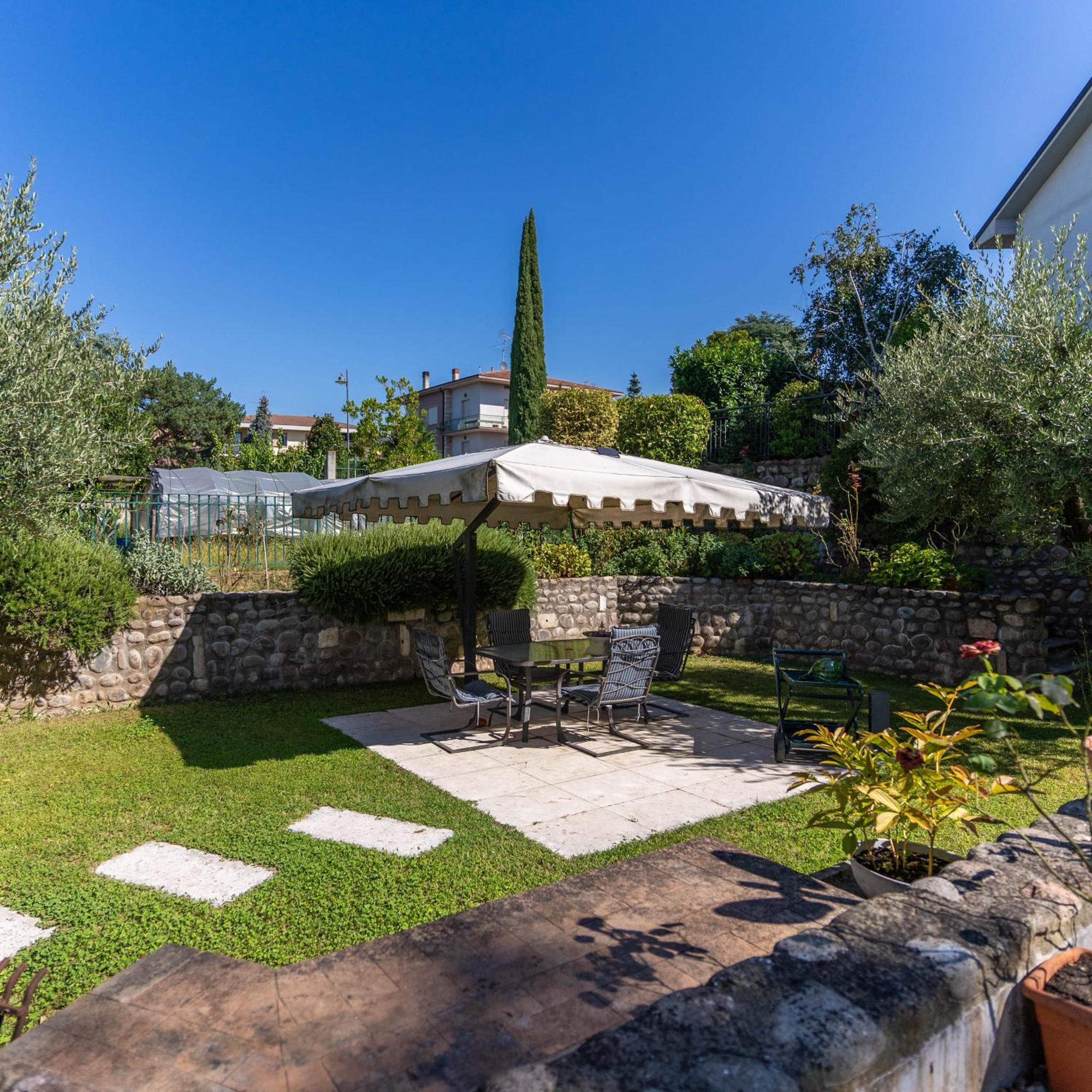 A Casa Di Tom Bed & Breakfast Sant'Ambrogio di Valpolicella Luaran gambar
