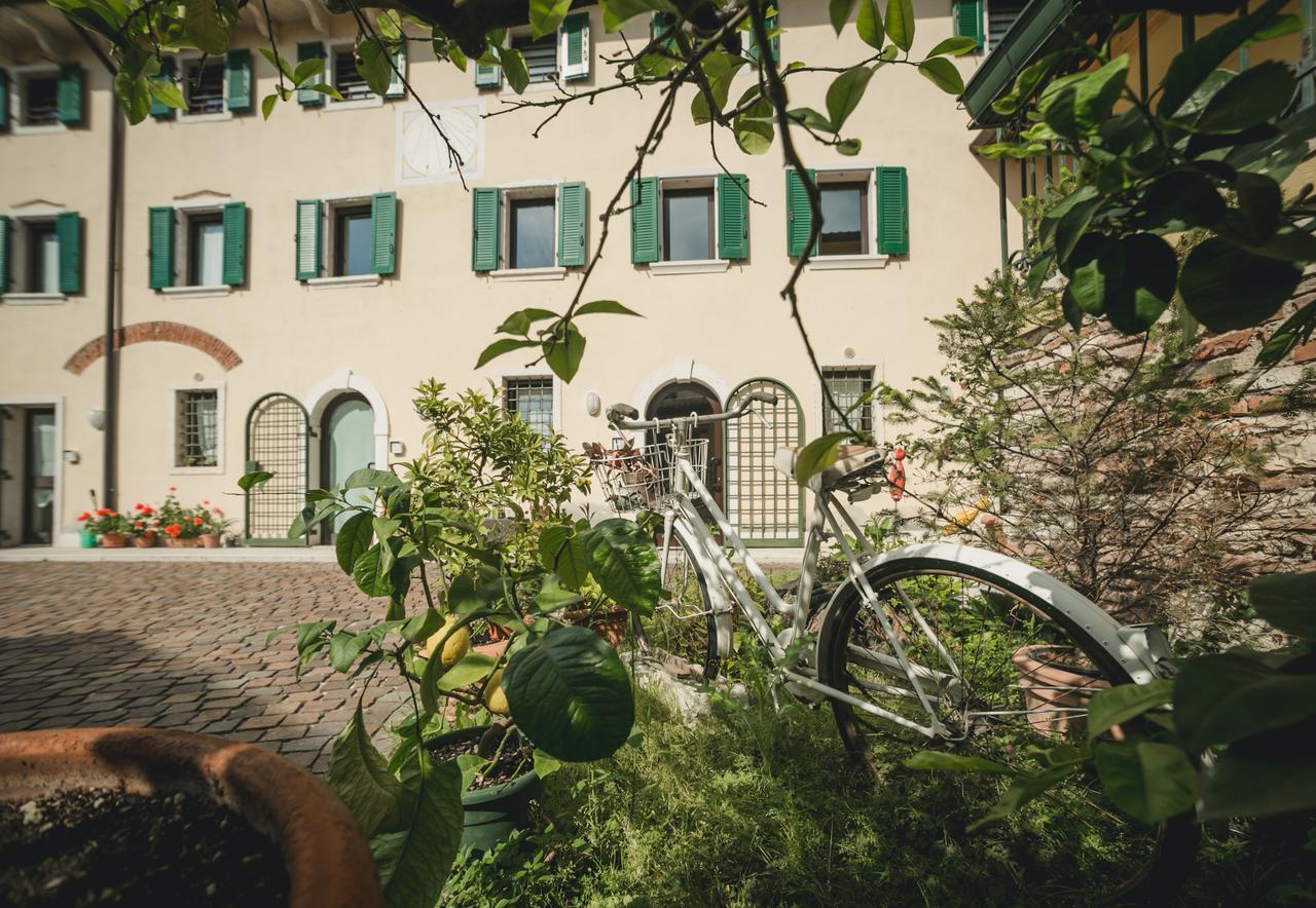 A Casa Di Tom Bed & Breakfast Sant'Ambrogio di Valpolicella Luaran gambar